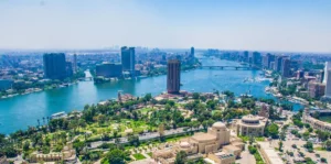 وزير الخارجية في سفارة القاهرة